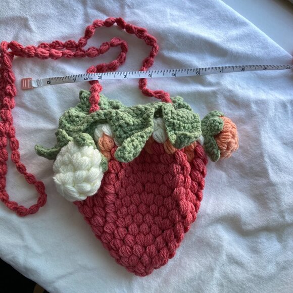 Handmade Crochet Strawberry Crossbody Bag Valentine Gift - Picture 5 of 8